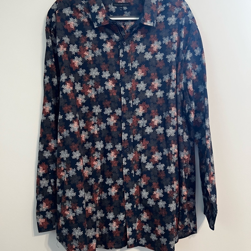 Twenty Eight Degrees Floral Button Down Shirt Relaxed Fit